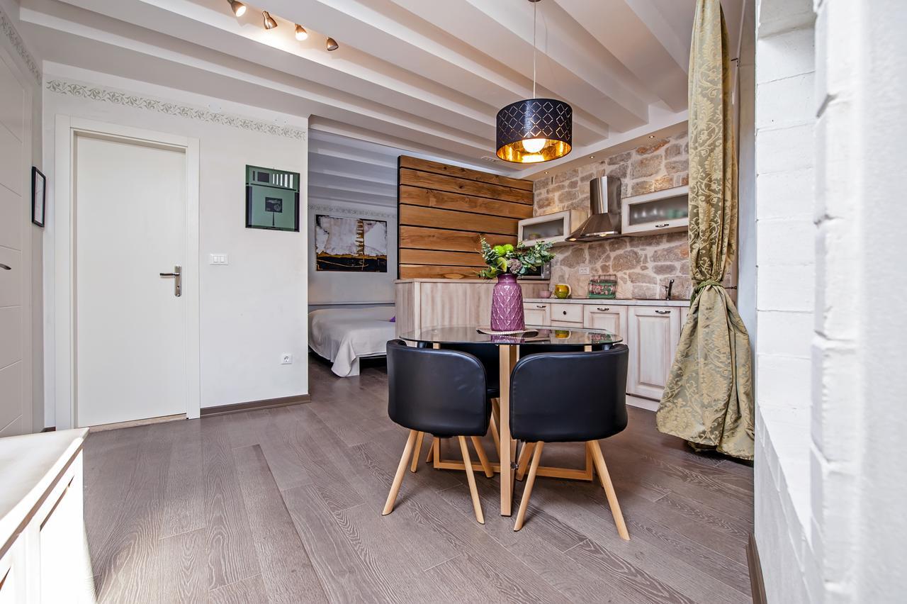 Studio Mc Apartamento Rovinj Exterior foto