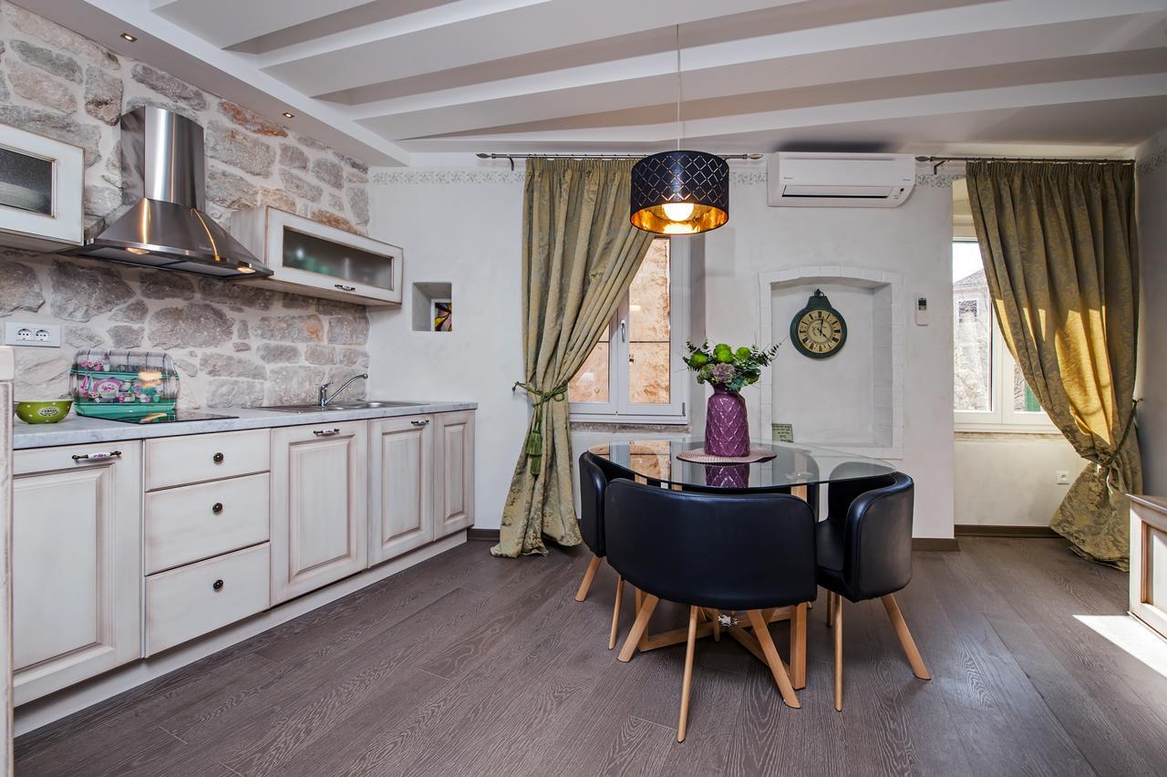 Studio Mc Apartamento Rovinj Exterior foto